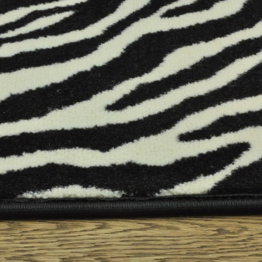 Custom Cape Town Collection Zebra, 100% Nylon Area Rug