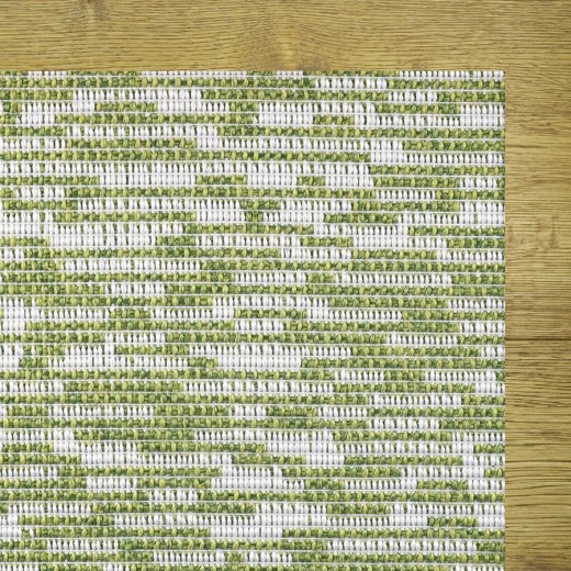 Custom Finesse Sap Green, 100% Polypropylene Area Rug