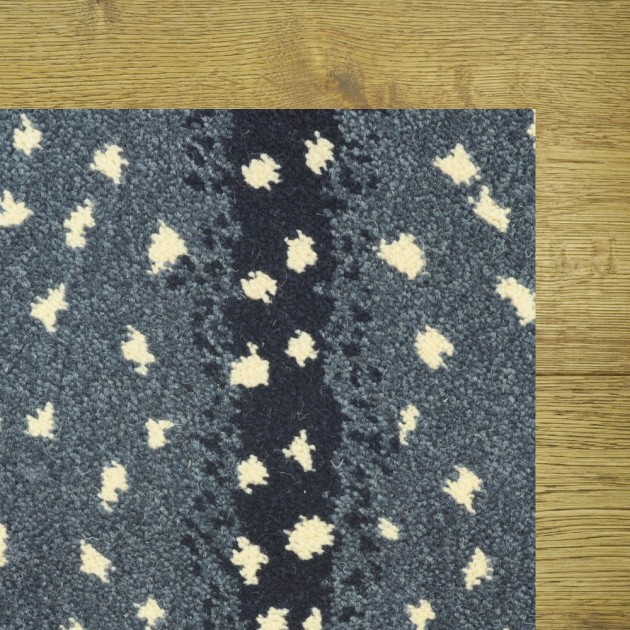 Custom Antelope Ax Blue, 80% Wool/20% Nylon Area Rug