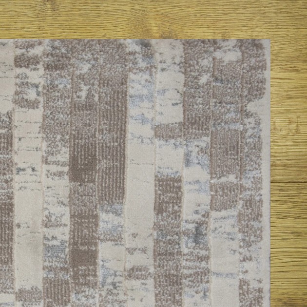 Custom Driftwater Ecru, 72% SD Royaltron™ Polypropylene / 28% Polysilk Area Rug