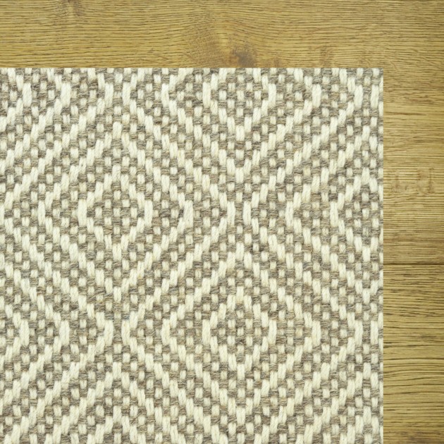 Custom Oil Nut Bay Mocha, 100% Wool Area Rug